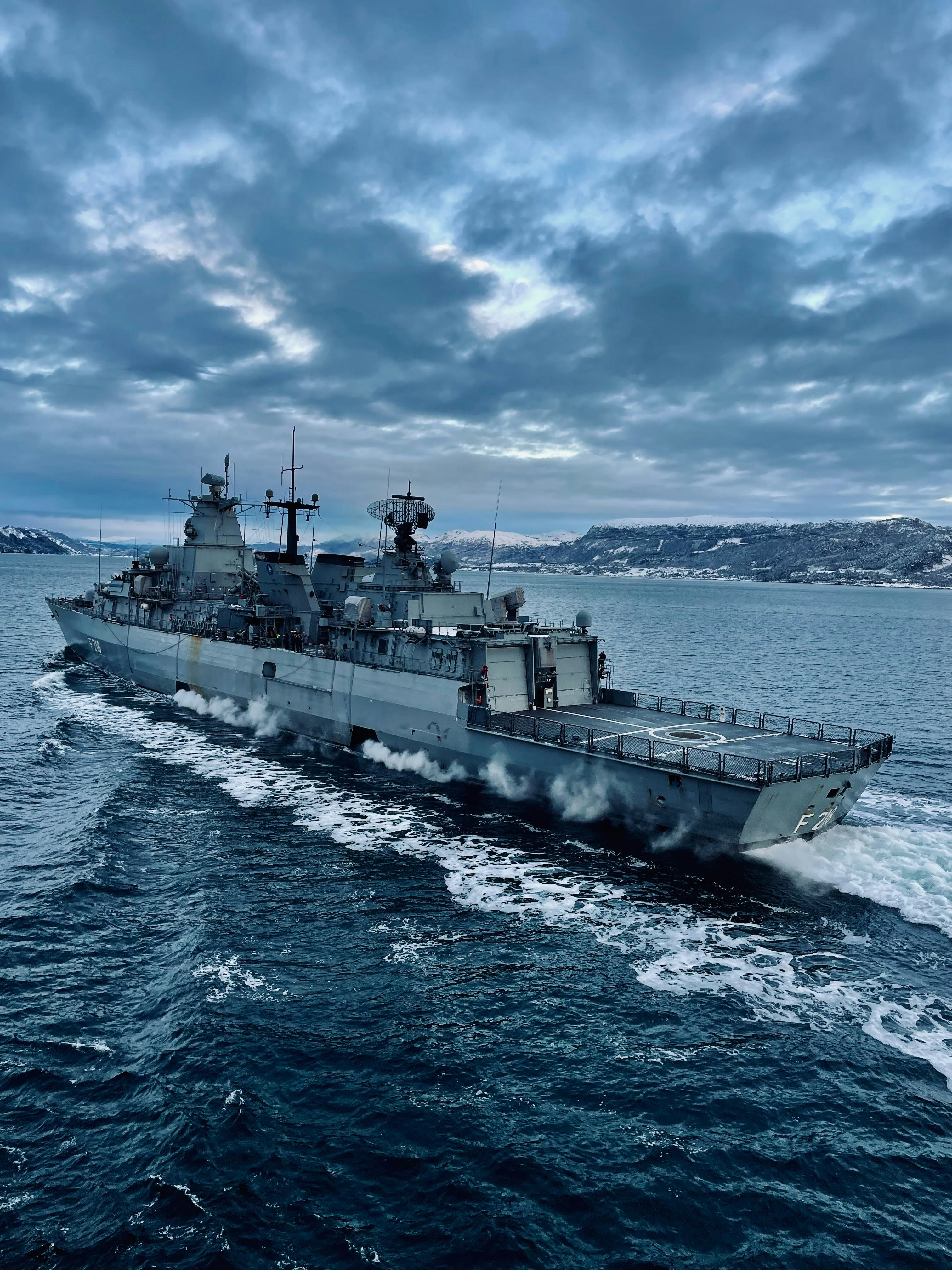 Insider Risk In the Defence Sector: Picture of A Frigate